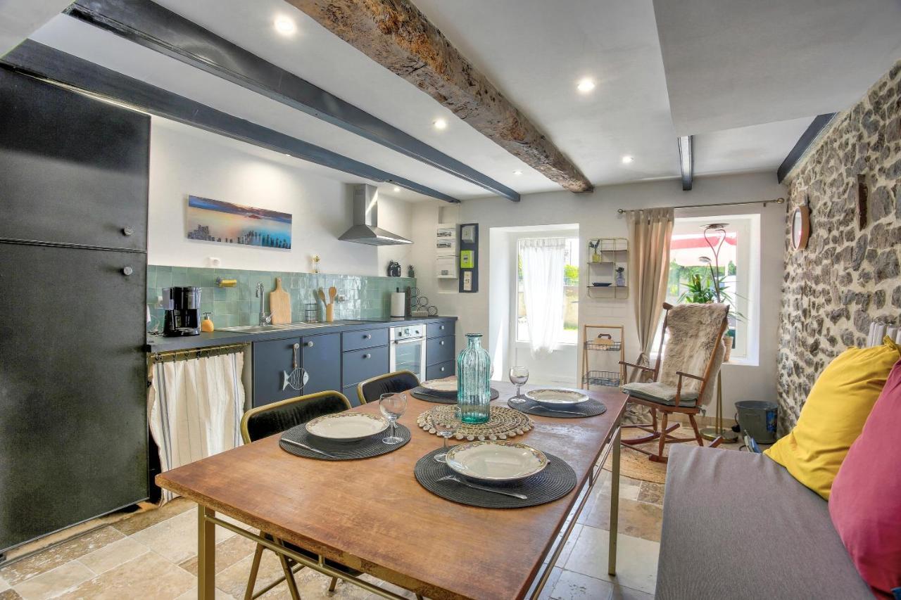 La Quinardais - Charmante Maison Avec Terrasse Saint-Samson-sur-Rance Bagian luar foto